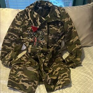 SPY Zone Exchange Camo Jacket! Rhinestones, true love